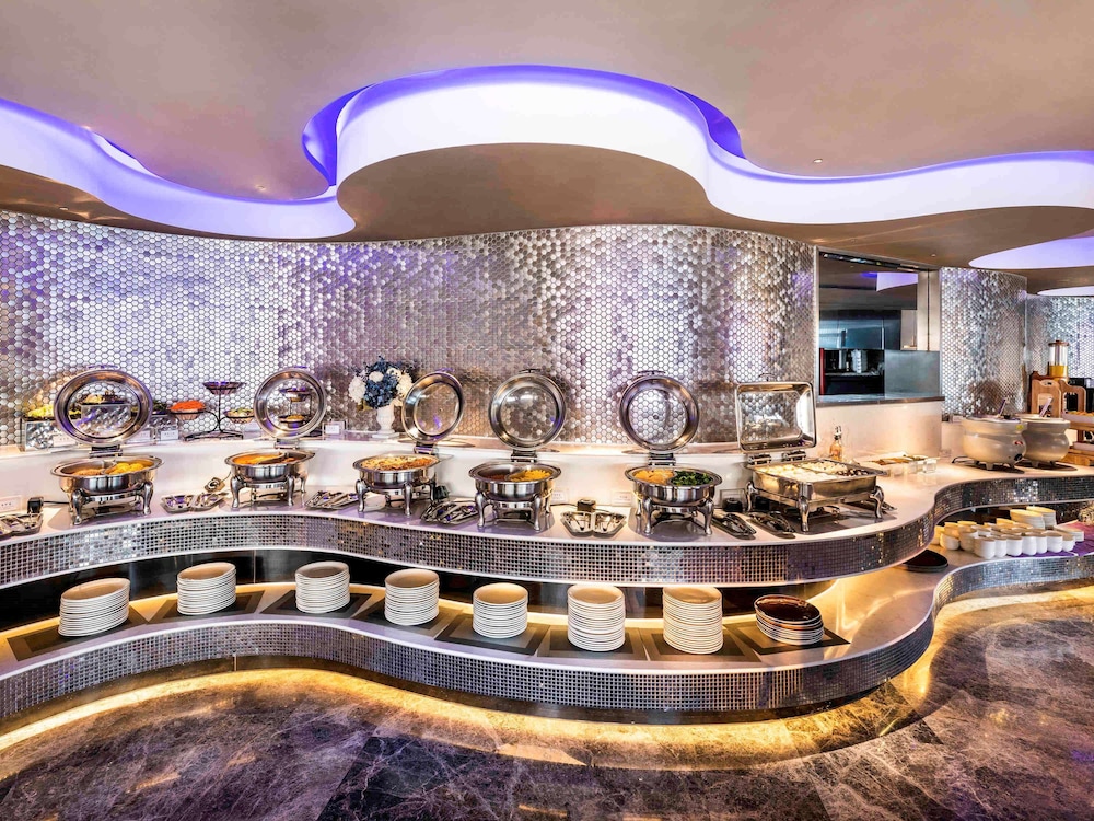 Mercure Hangzhou Qianjiang 35/67