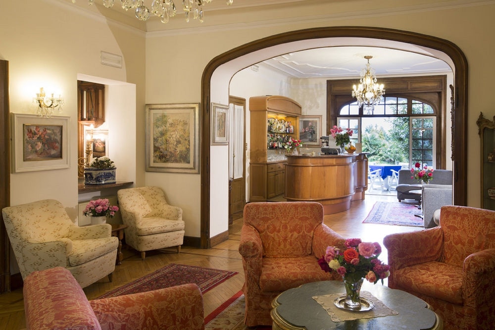Hotel Royal 37/58