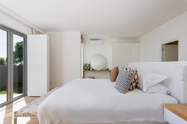 Cape Beach Villa 10/50