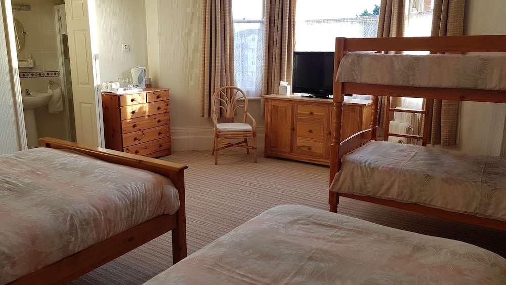 The Wycliffe Guest House 20/70