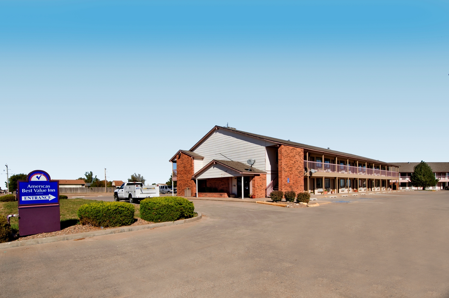 Americas Best Value Inn Garden City 4/28