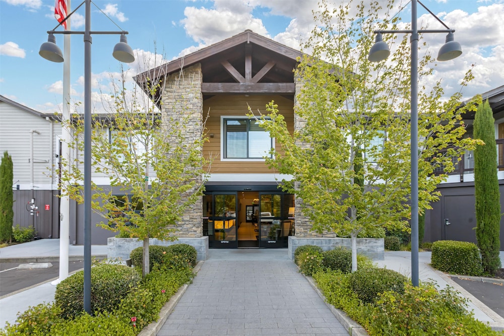 Best Western Plus Stevenson Manor in CALISTOGA - CA
