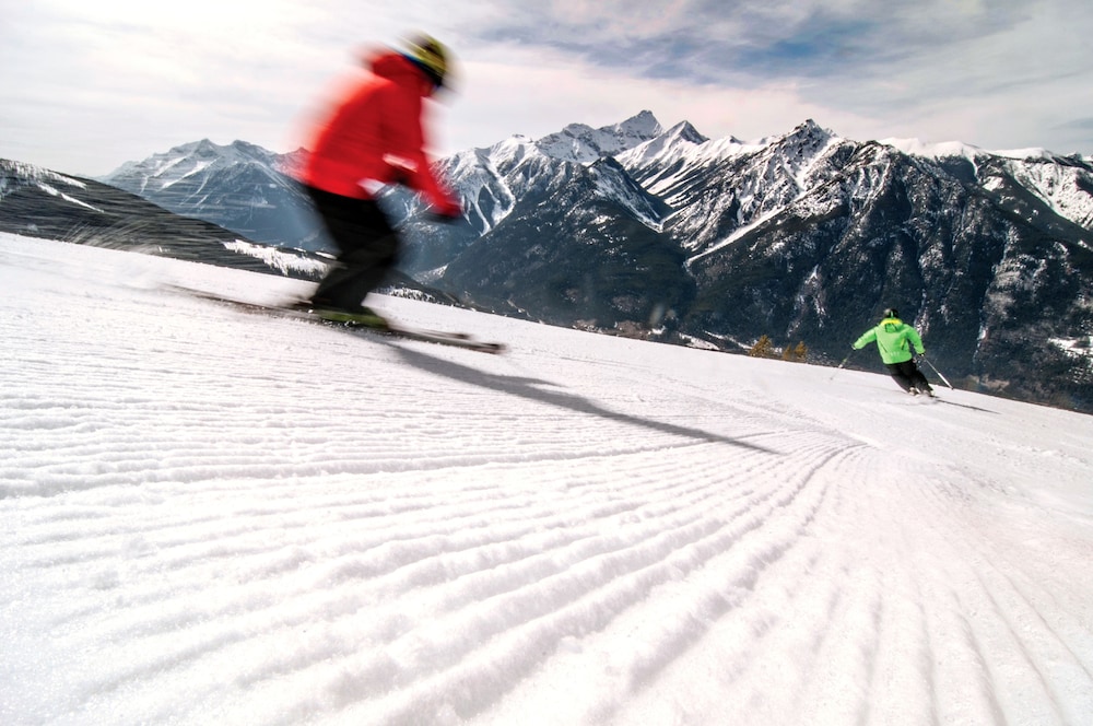 Panorama Mountain Resort 70/82