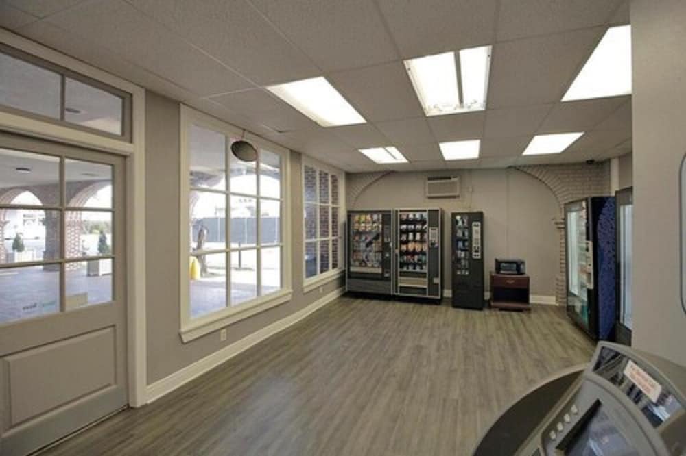 新奥尔良市中心米德城酒店(Midtown Hotel New Orleans) 图片1