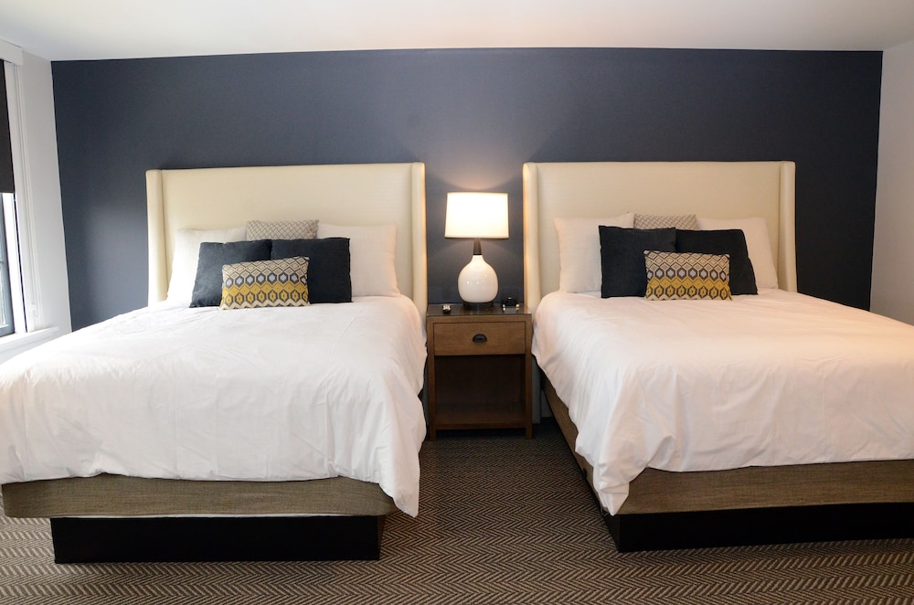 Samuel Elbert Hotel 7/39
