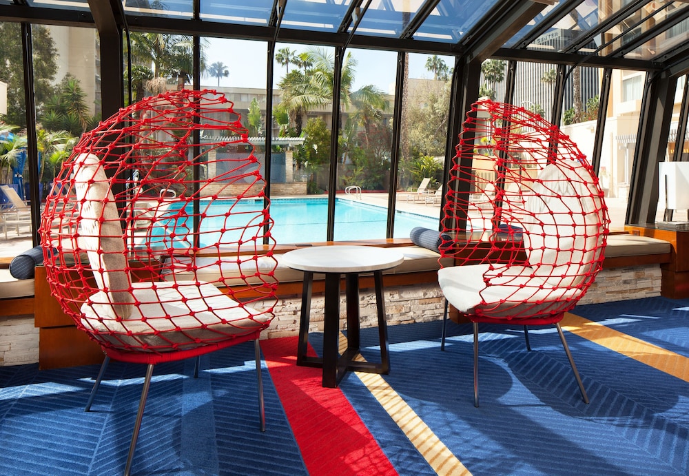 Four Points by Sheraton Los Angeles International Airport 32/33