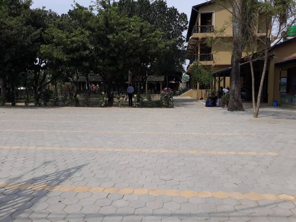 Tiger Residency Resort 21/22