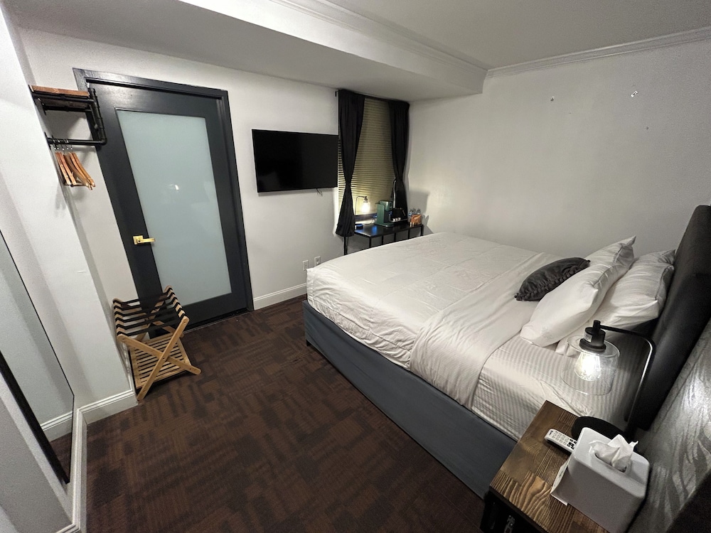 Hotel Richland LES 11/50