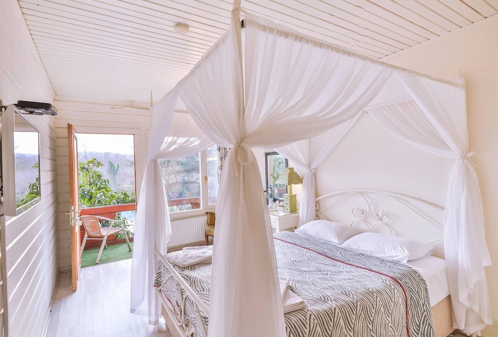 Agva Park Mandalin Hotel 9/50