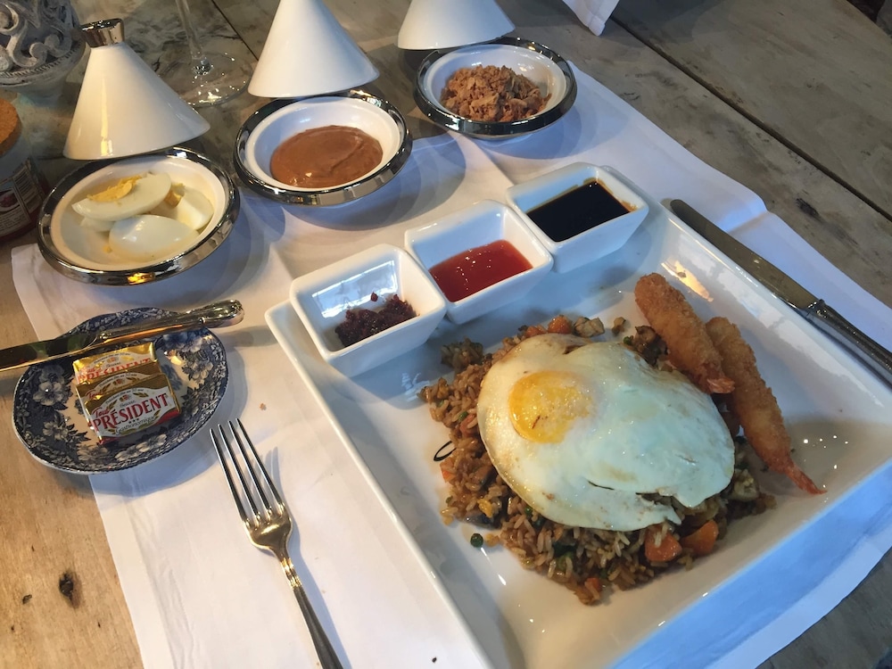 Boutique Hotel B&B Fleurie، بورجيز 34/50