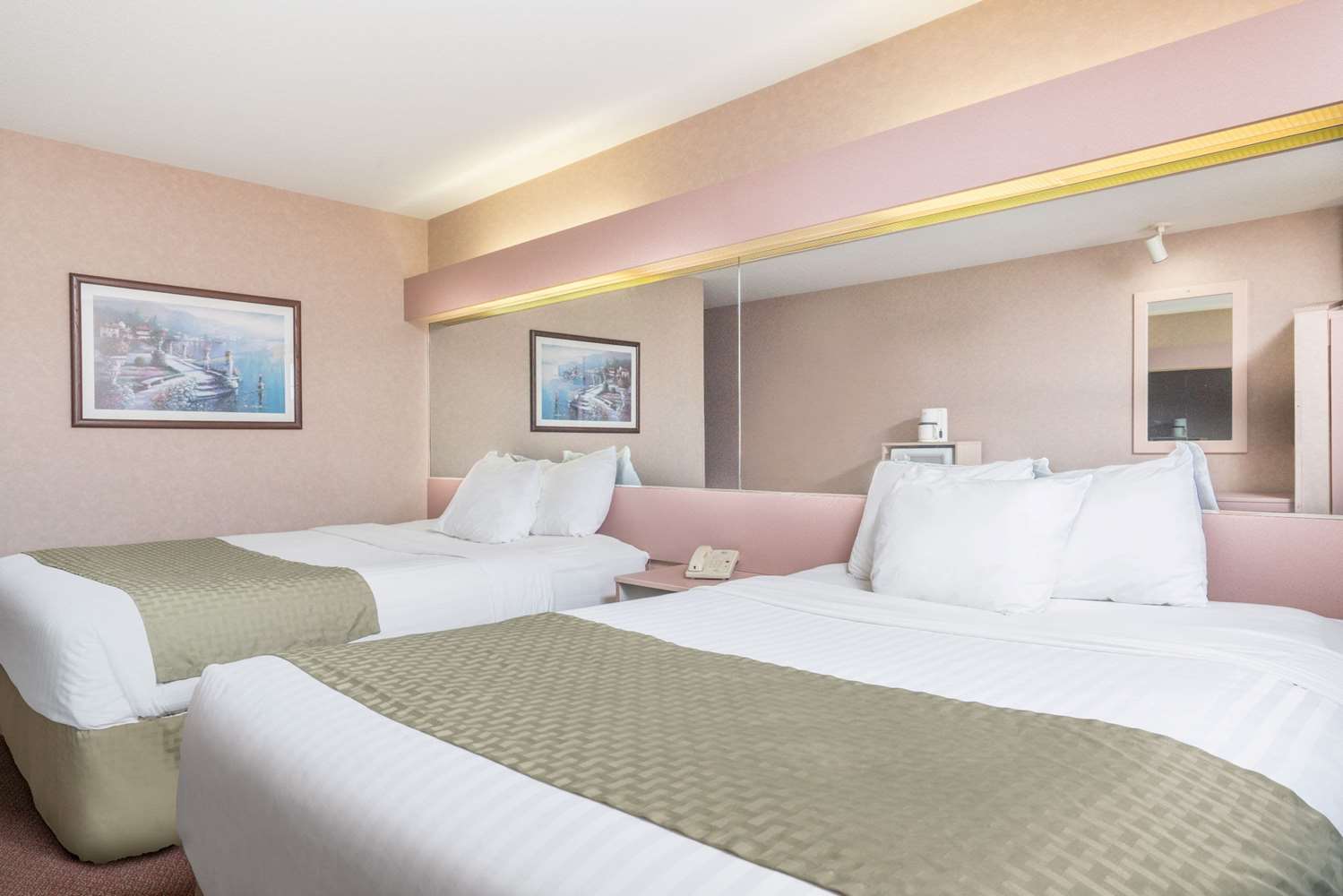 Microtel Inn By Wyndham Onalaska La Crosse 4/8