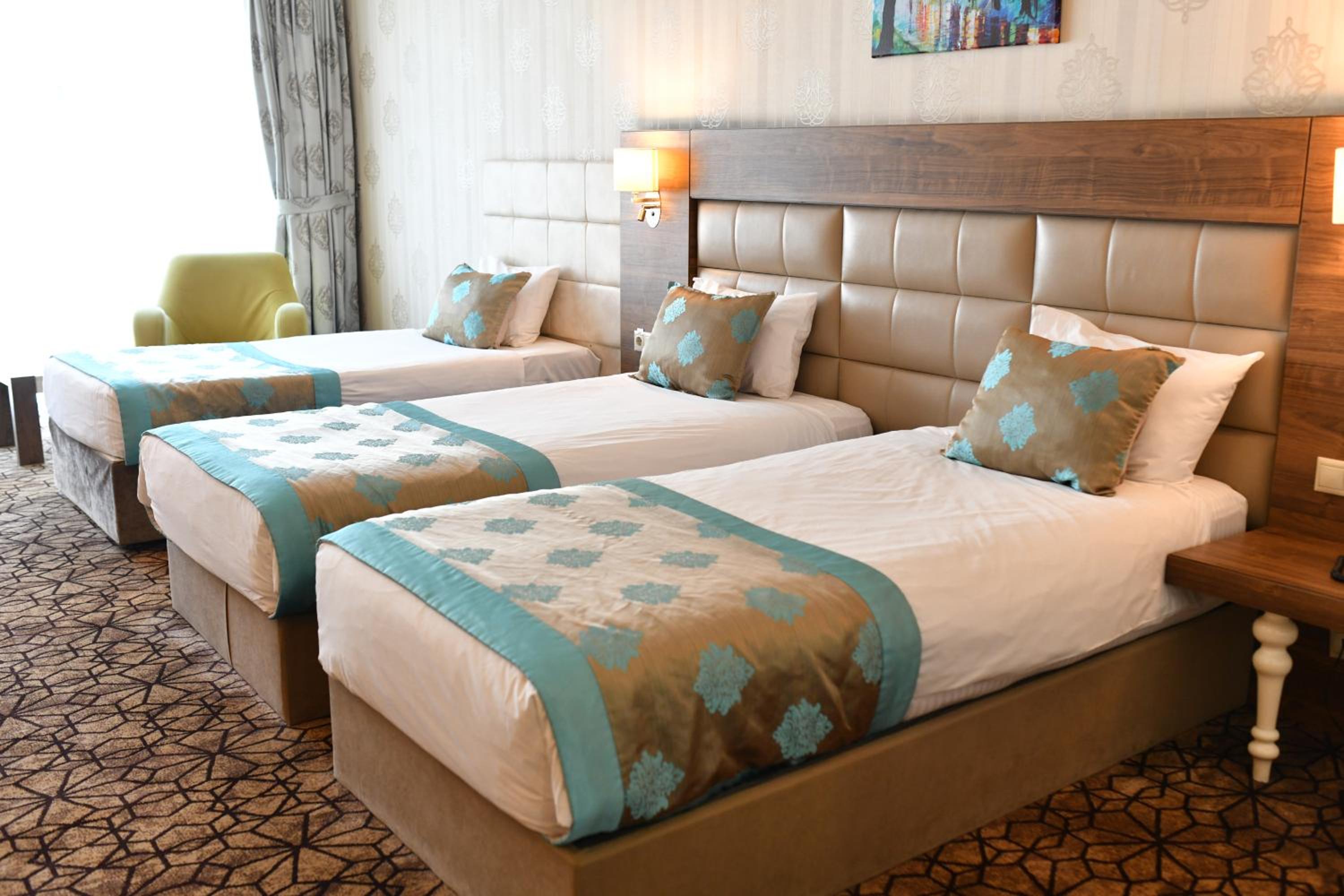 غرفة قياسية ثلاثية، Inegol Royal Hotel 5/10