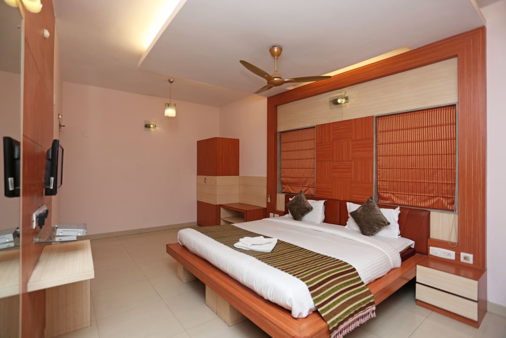Hotel Rushabh Home 19/48