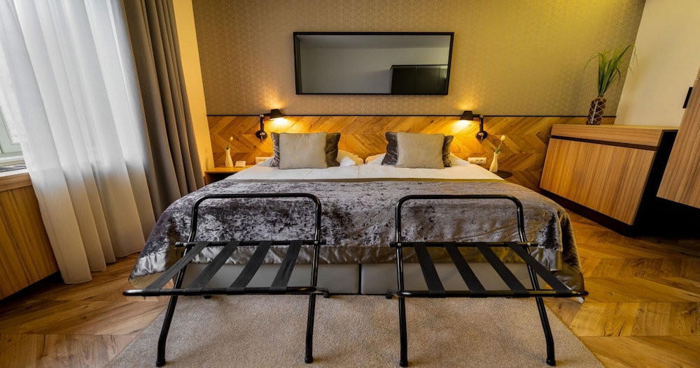 Urban Boutique Hotel Ljubljana 27/65