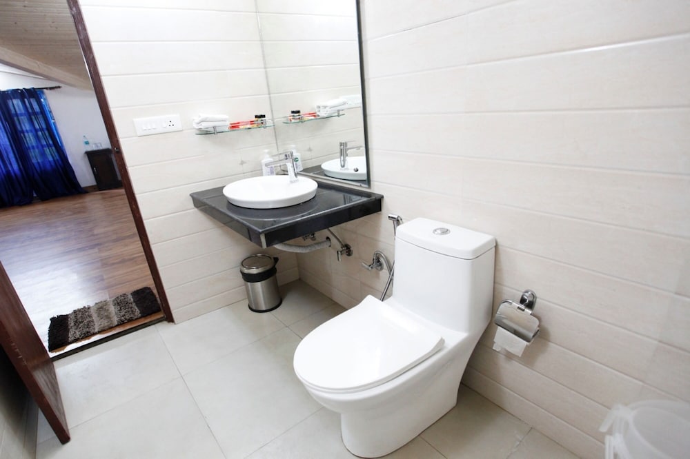 Manu Maharani Regency 48/50