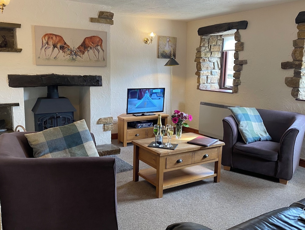Craven Garth Cottages 26/50