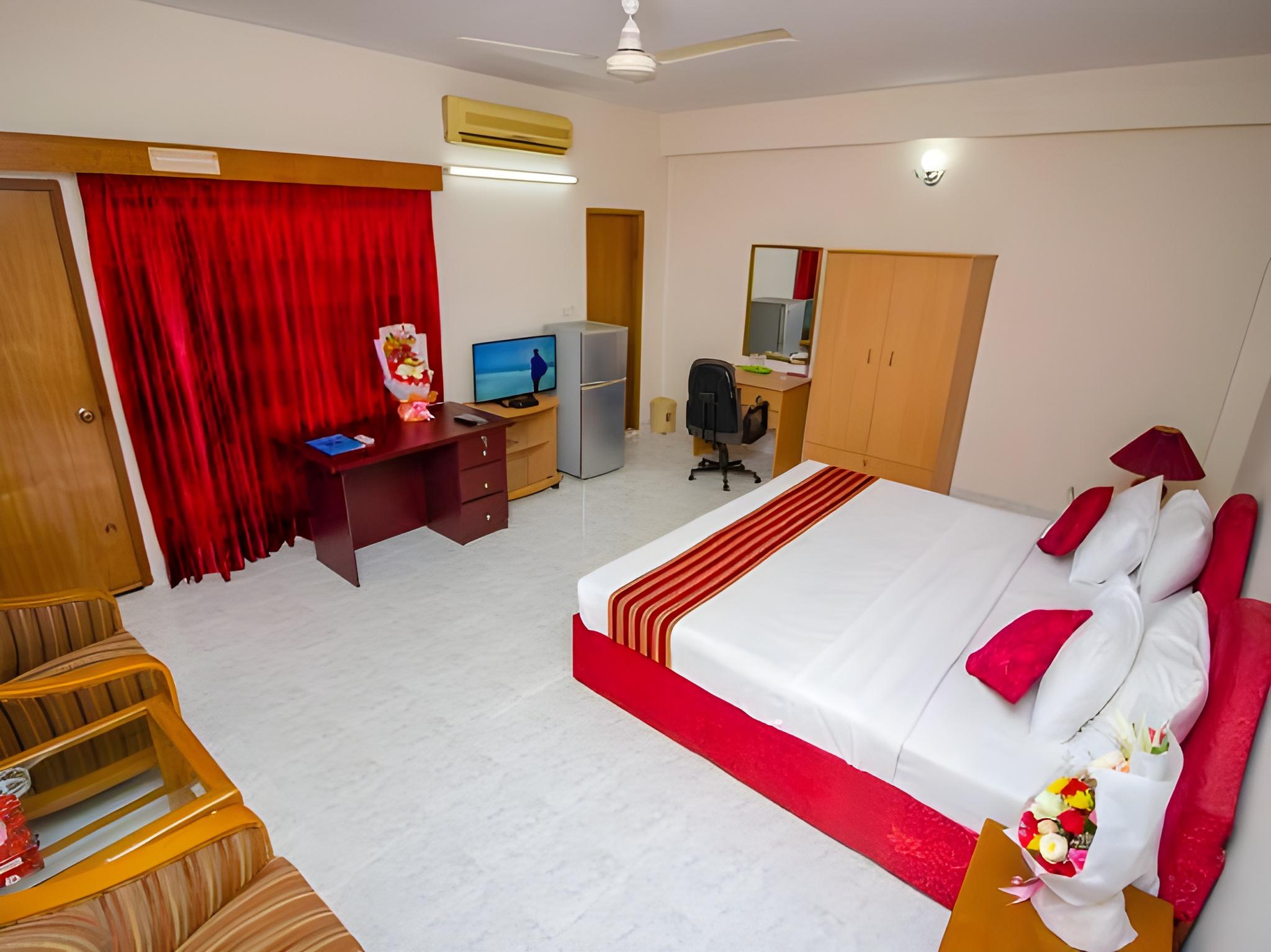Super, Deluxe, Double Bed