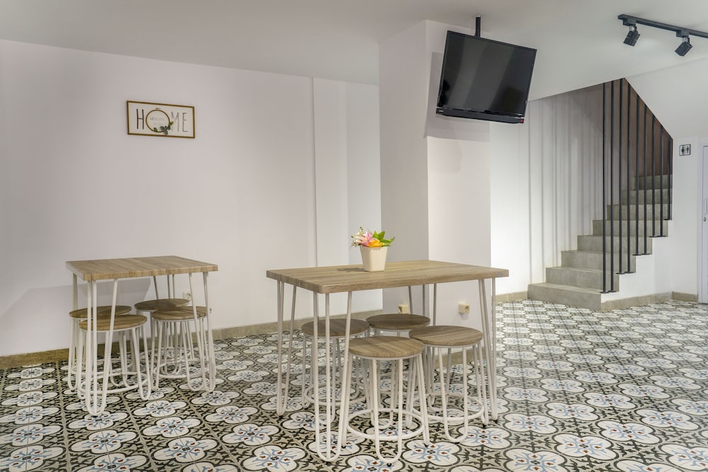 Collection O 2627 Ratamya Co-living 24/32