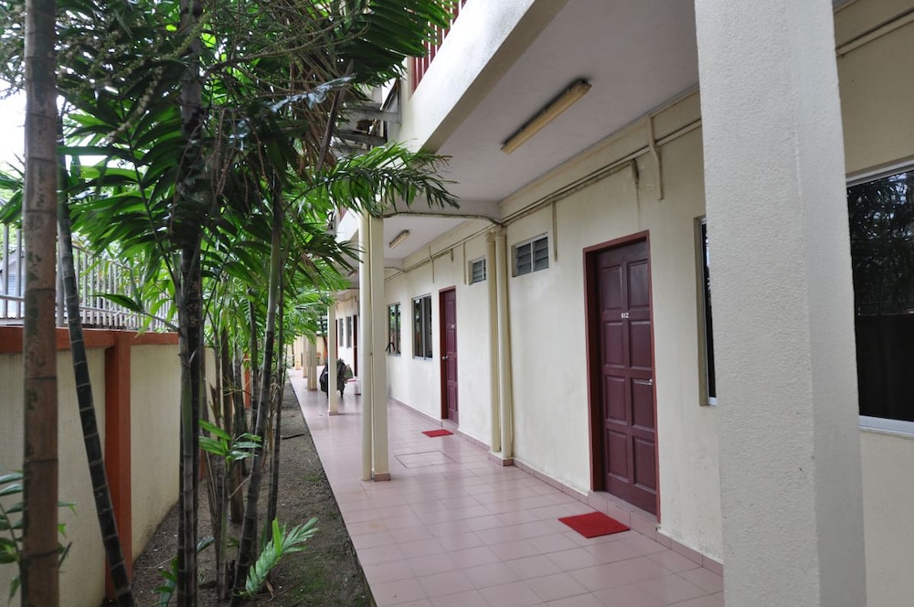 KT Beach Resort 2/33
