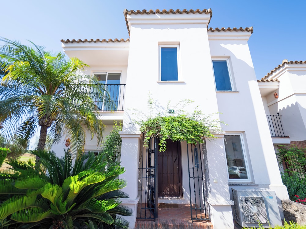 HOTEL ARCOS GARDENS GOLF CLUB & COUNTRY ESTATE 5/50