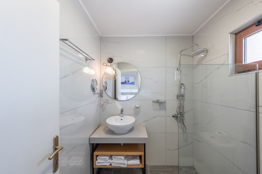 Georgias Garden by Omilos Hotels 49/50