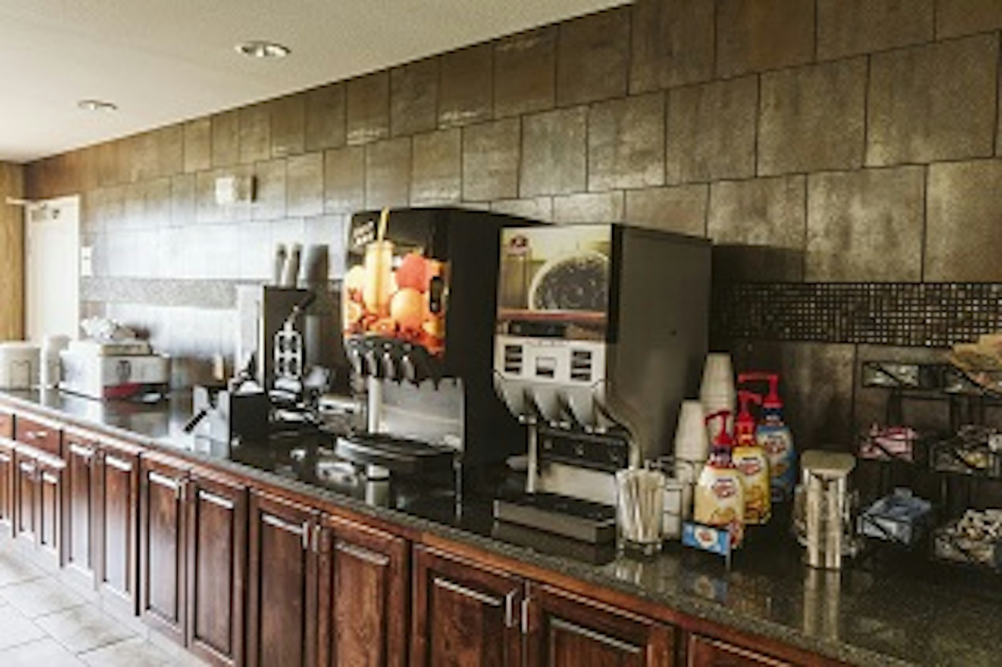 La Quinta Inn & Suites by Wyndham Minot 20/41