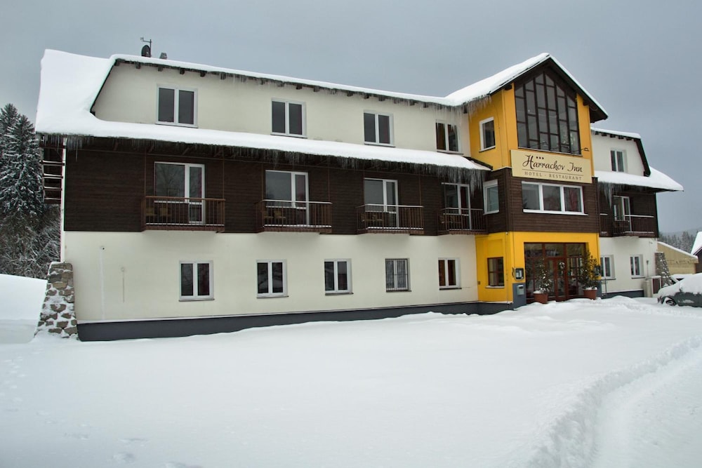 Hotel Harrachov Inn 2/48