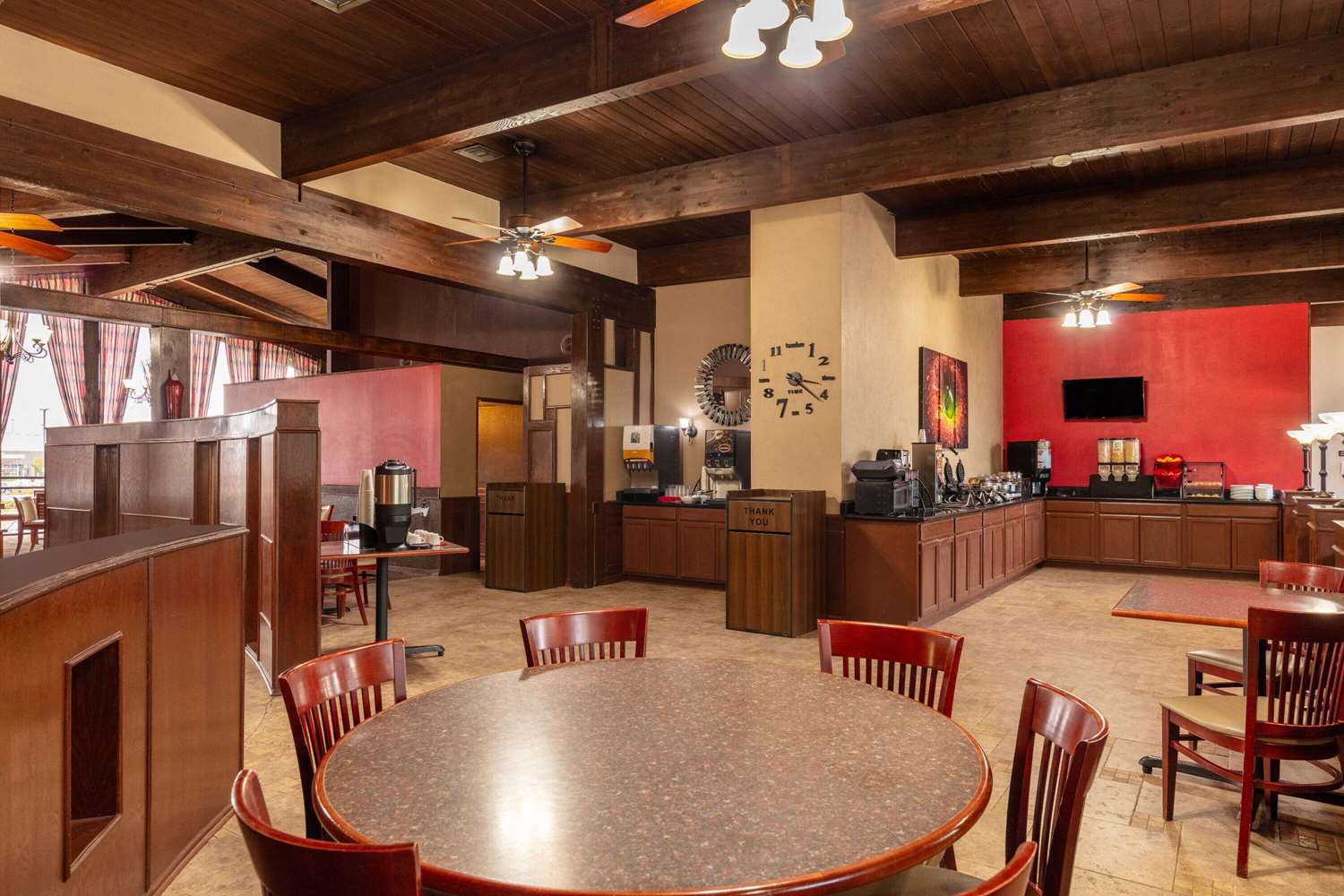 Ramada by Wyndham Spokane Airport 19/34