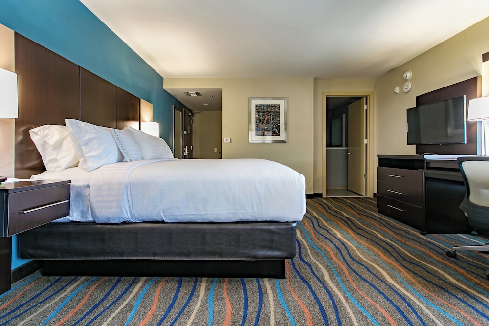 1 Bedroom, Suite, King Bed, Accessible