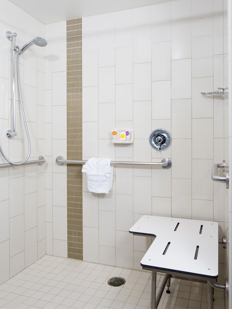 Hyatt Place Dallas/Plano 28/28