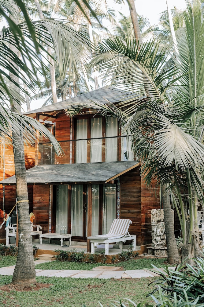 Leela Cottages 3/53