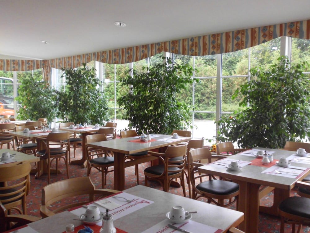 Hotel Montana Lauenau 31/38