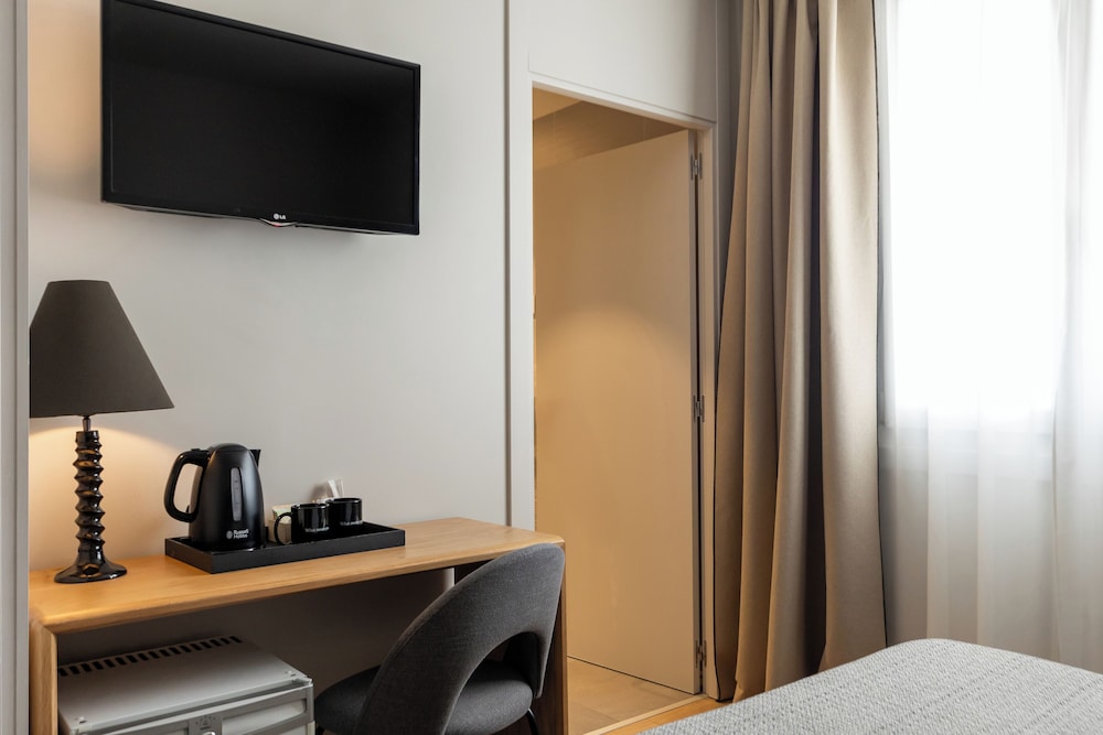 Colectia Hotel Urumea 59/76