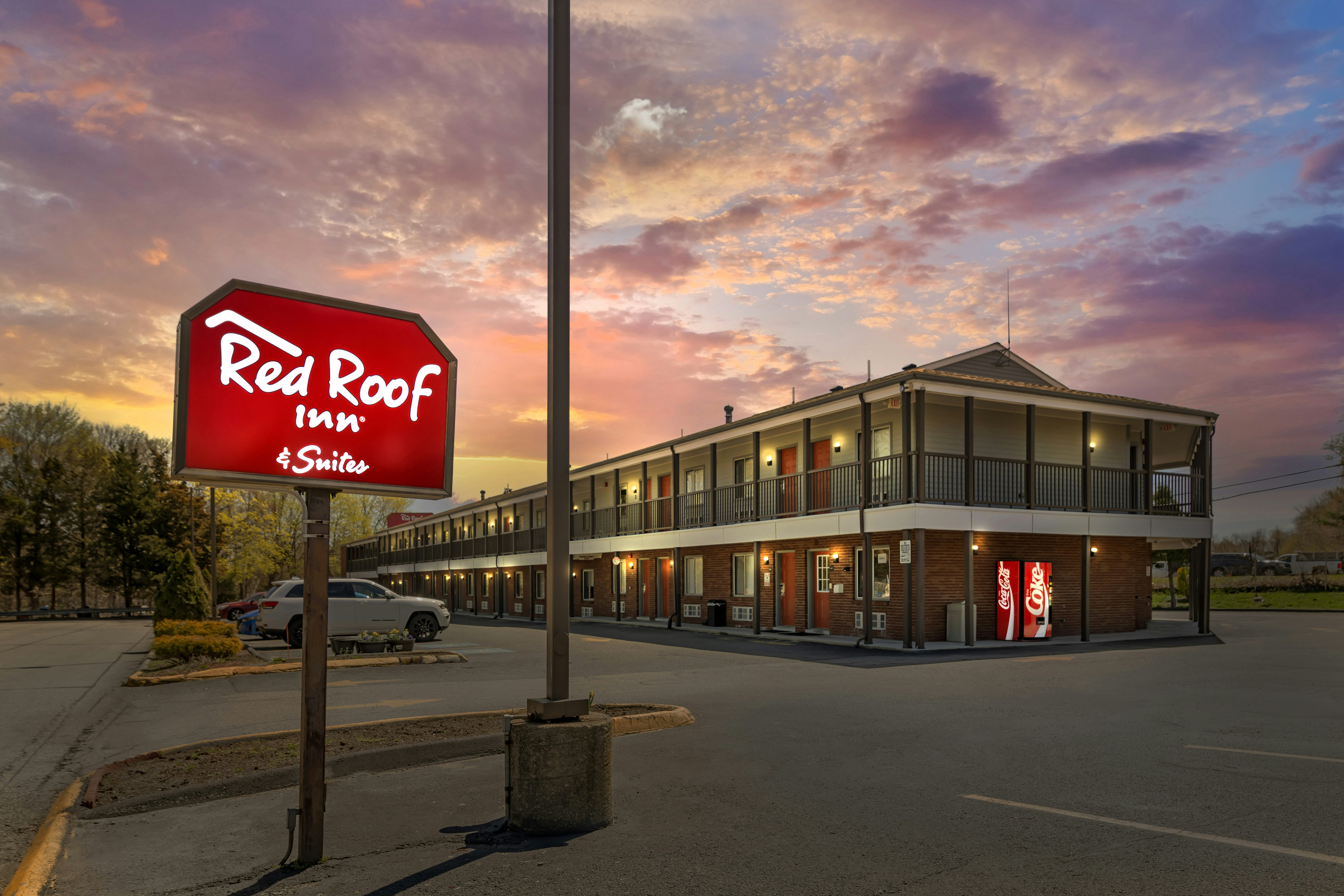 Rodeway Inn Swansea, MA 5/42