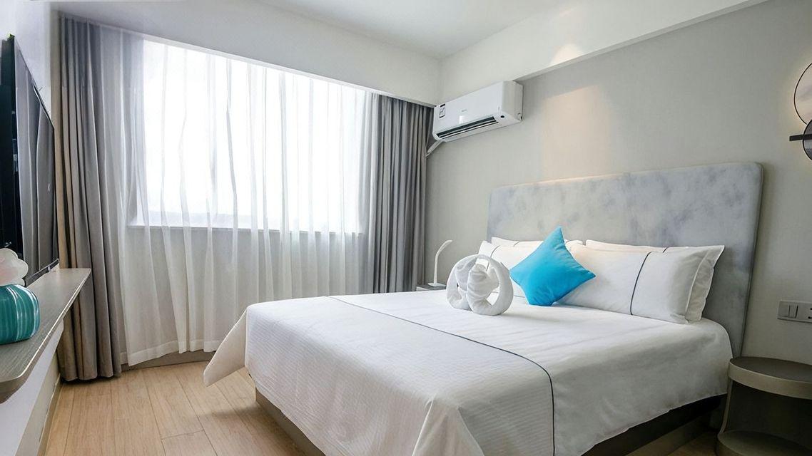 Superior, Queen Bed