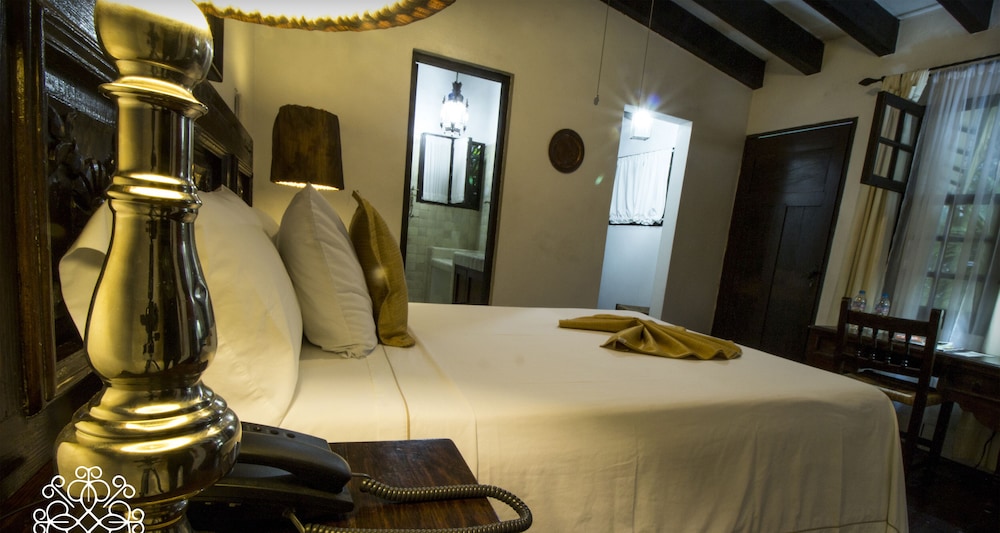 Hotel Casa Colonial 37/68