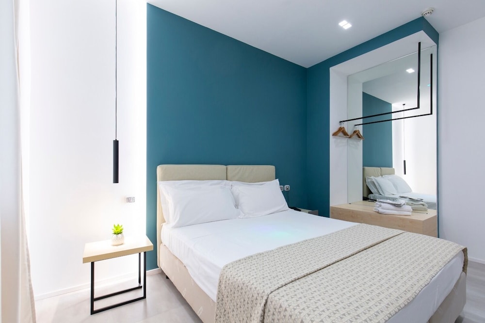 Hotel Plana 16/77