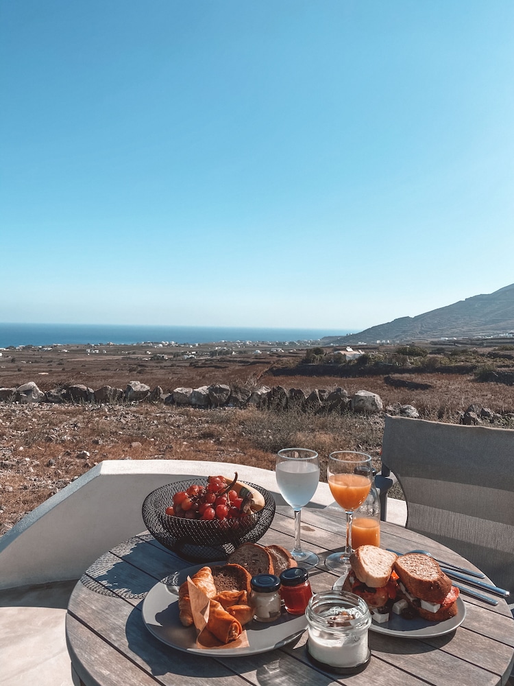Aplada Suites 65/71