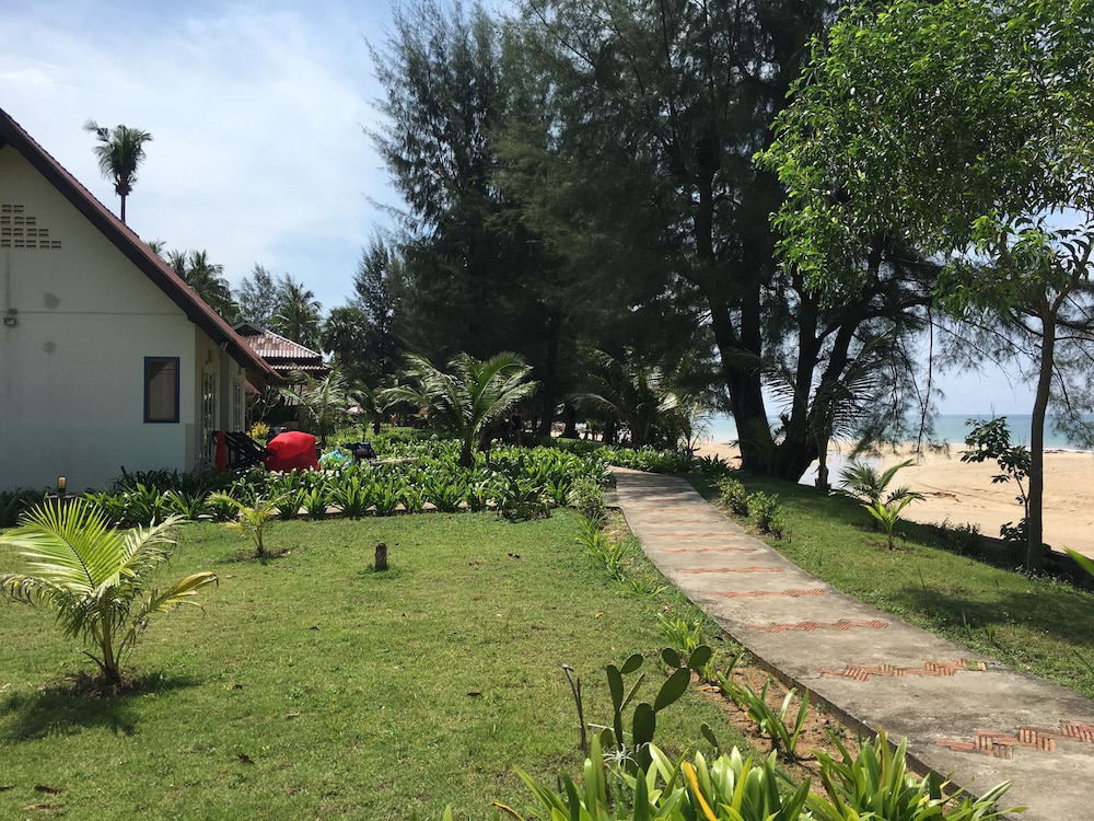 Good Days Lanta Chalet Resort 49/62