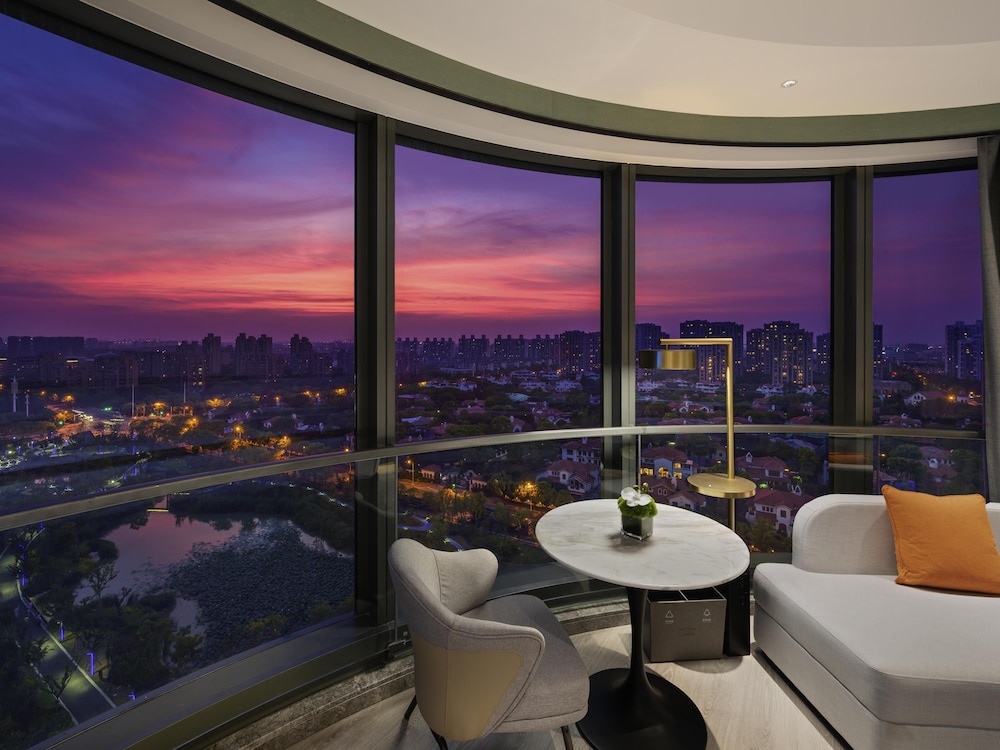 Novotel Shanghai Wanyuan 37/50