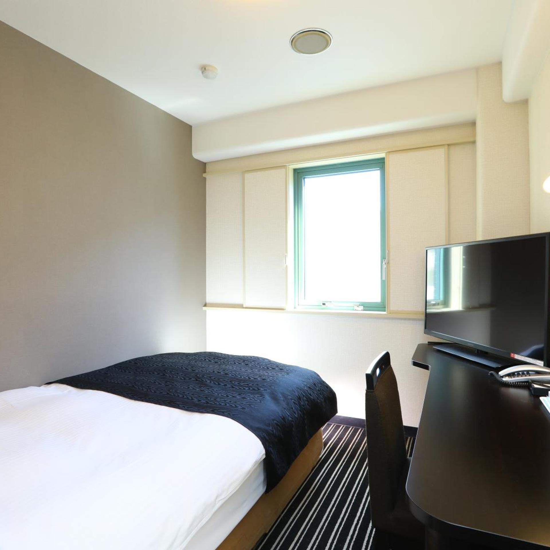 Room, Single