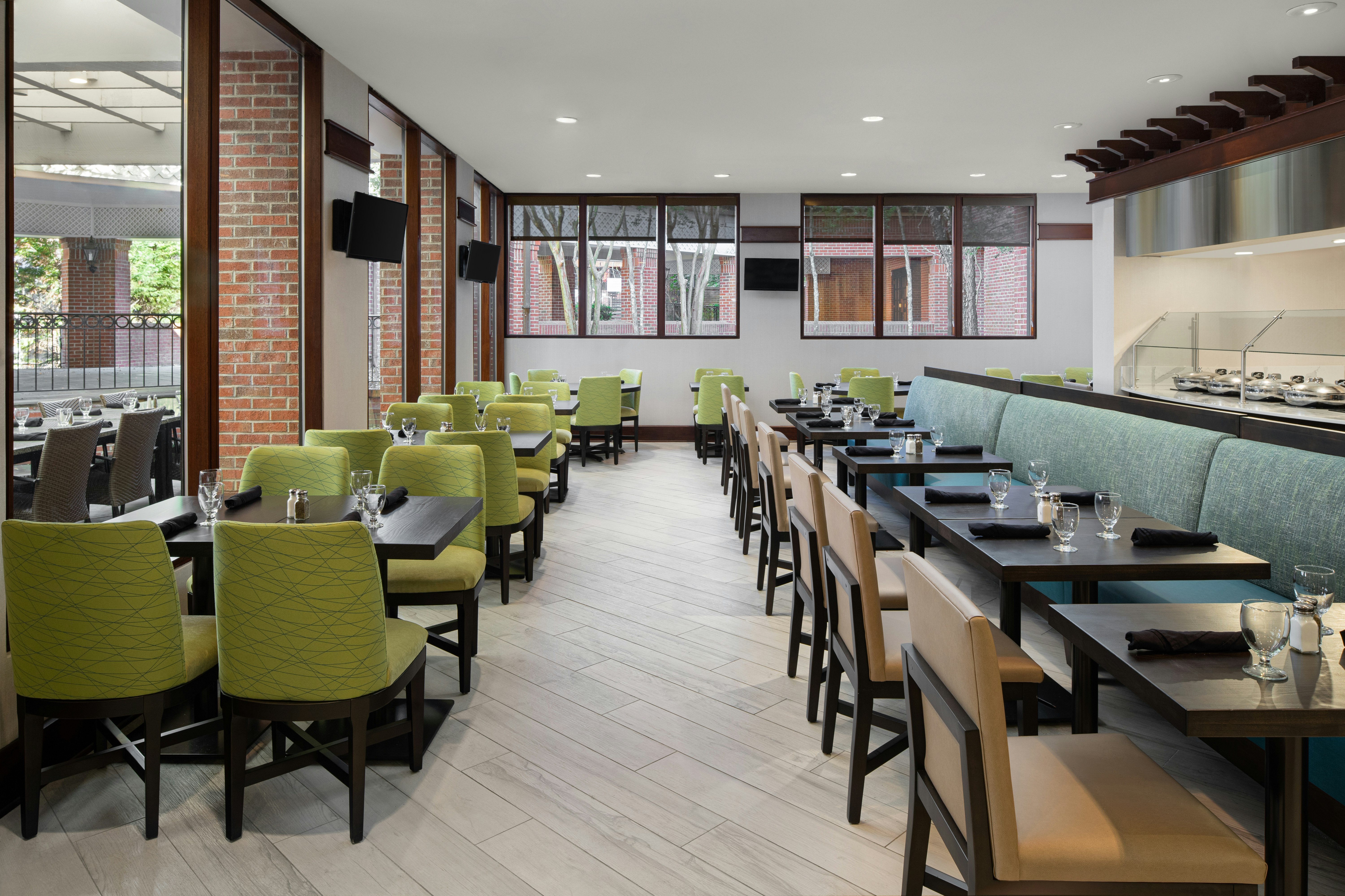 DoubleTree Suites by Hilton Charlotte SouthPark 32/60