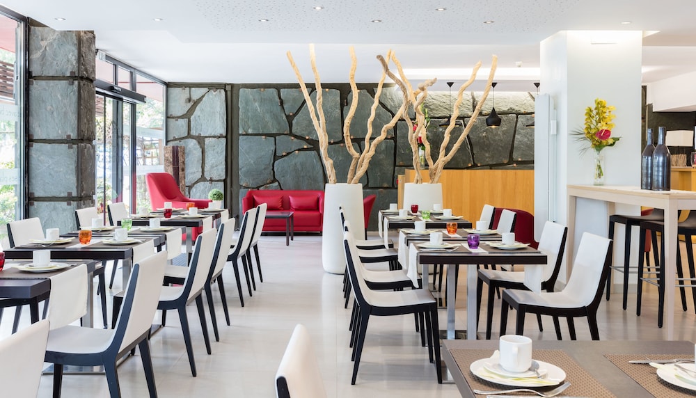Hotel Rotonde 64/73