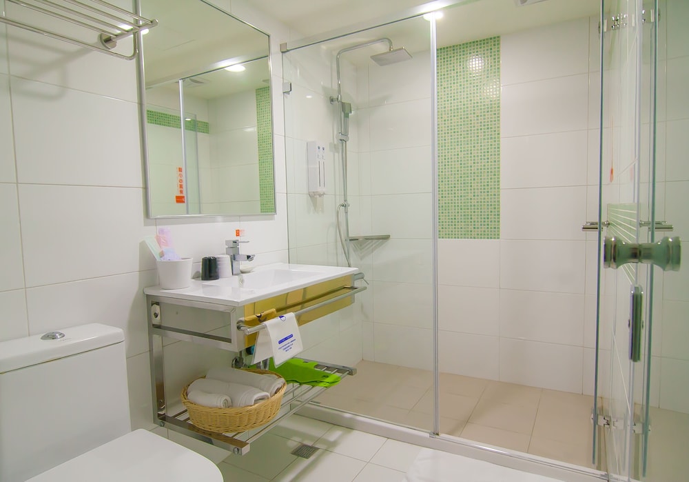 Legend Hotel Liuhe 36/38