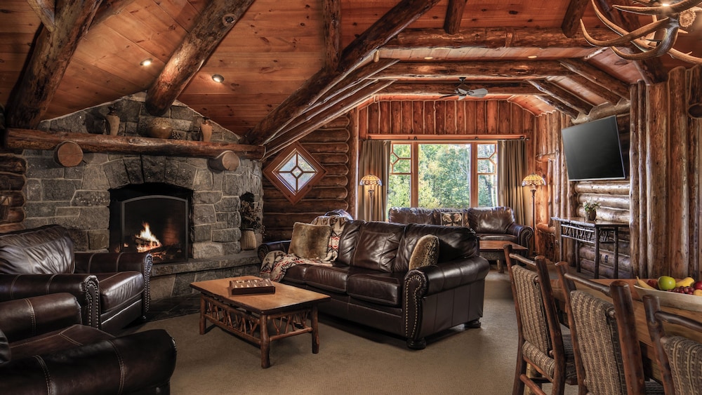 Whiteface Lodge 63/80