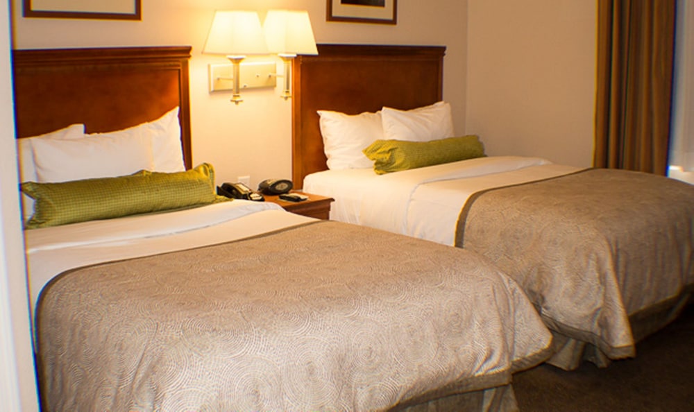 Candlewood Suites Jacksonville 10/72