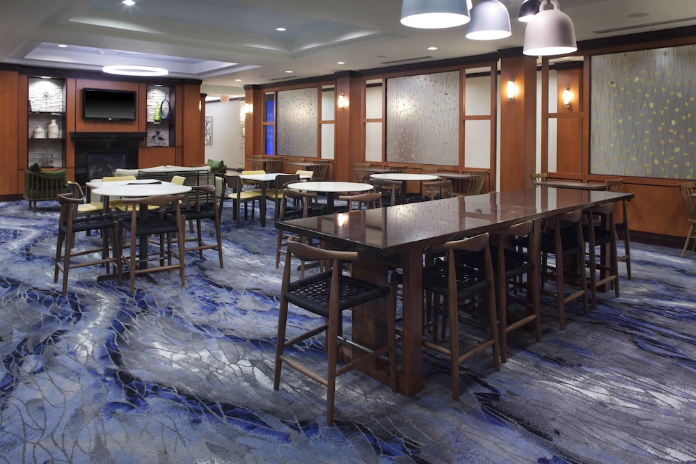 Fairfield Inn Suites By Marriott Montgomery Eastchase Pkwy 44/50
