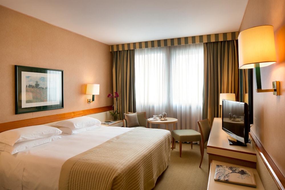 Starhotels President 25/63