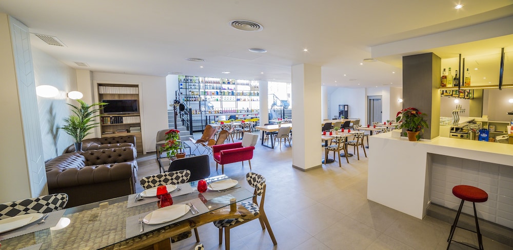 Hotel Canitas Maite Gastronomico 29/38
