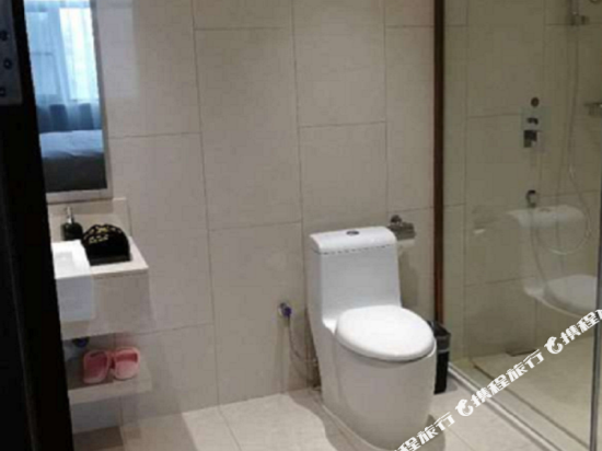Zhengzhou Xingang Holiday Hotel 19/20